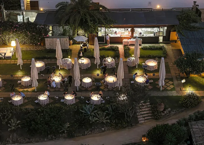 Hotel Le Calette Bay 4*