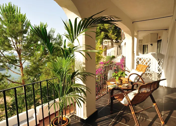 Hotel Le Calette Bay