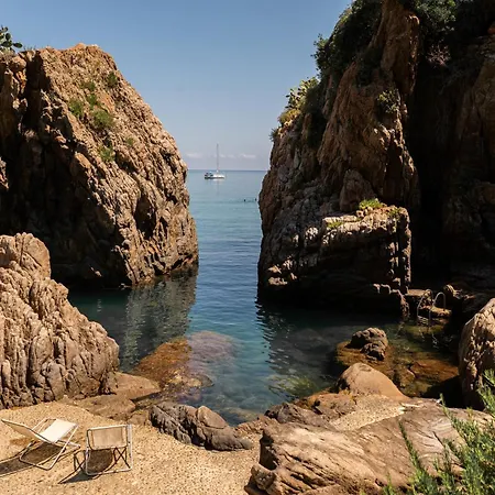 酒店 Le Calette Bay 4*