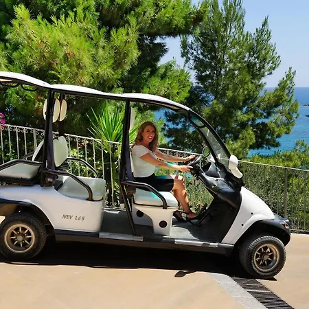 Hotel Le Calette Bay 4*